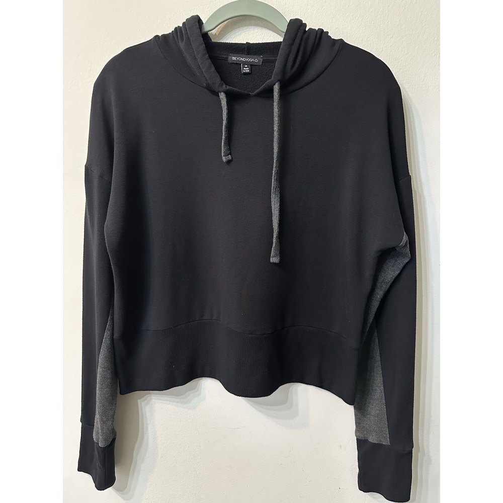 Beyond Yoga Black Charcoal Grey Cropped Hoodie Pullover Sweatshirt Women Size M